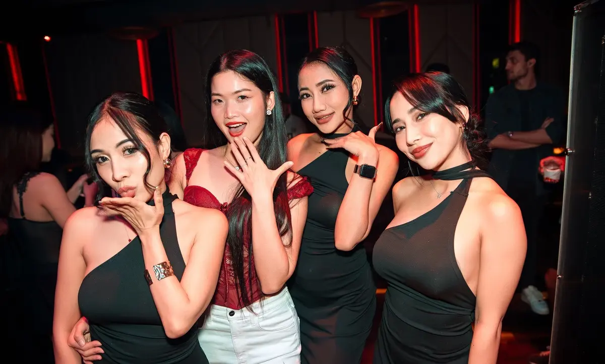 hot girls levels club bangkok