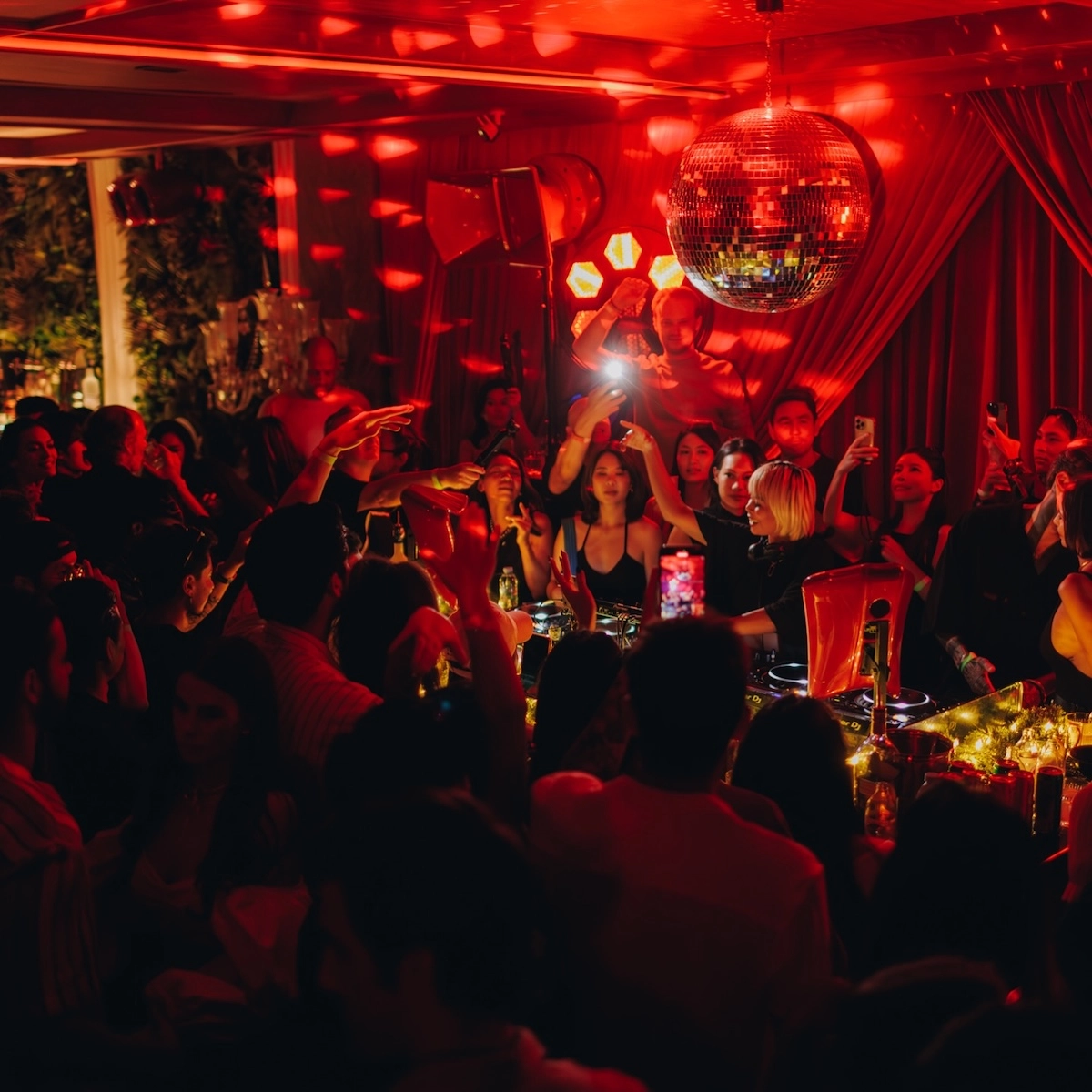 techno dj Nakadia playing at Baccarat nightclub in Sukhumvit Soi 24 in Bangkok Thailand