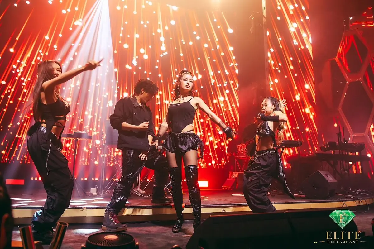 Thai singers and dancers on stage of Elite Club in Thonglor 13 in Bangkok