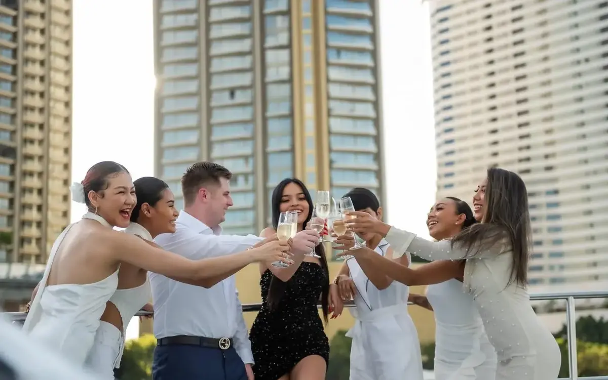 yacht parties bangkok
